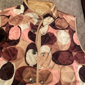 Authentic Coach Reversible Vest and Vibram Matching snow boots